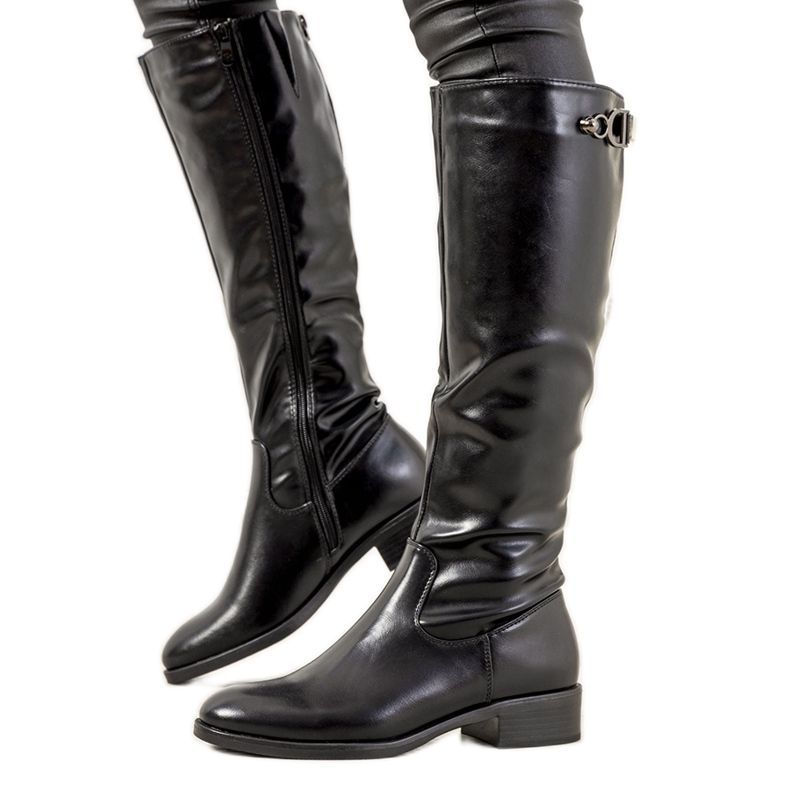 Czarne kozaki ocieplane damskie Largo