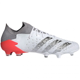 Buty piłkarskie adidas Predator Freak.1 Fg L M FY6263 biały, biały, szary/srebrny białe