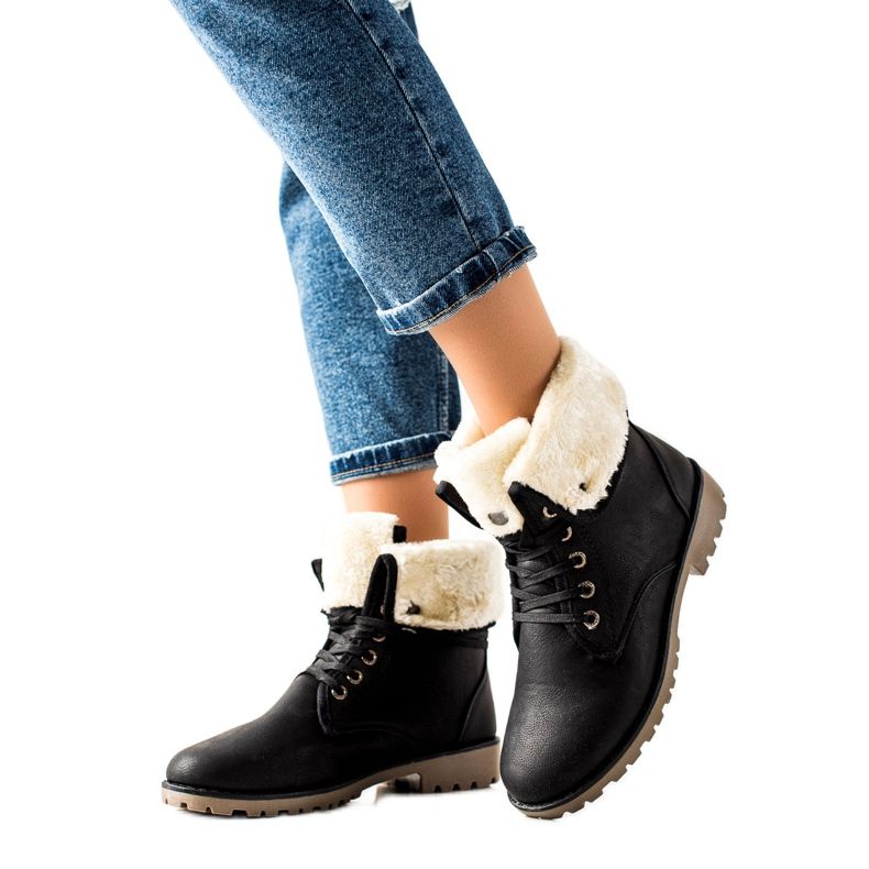 TRENDI Czarne Botki Z Wywijaną Cholewką