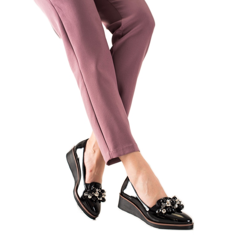 W. Potocki Eleganckie półbuty na koturnie czarne