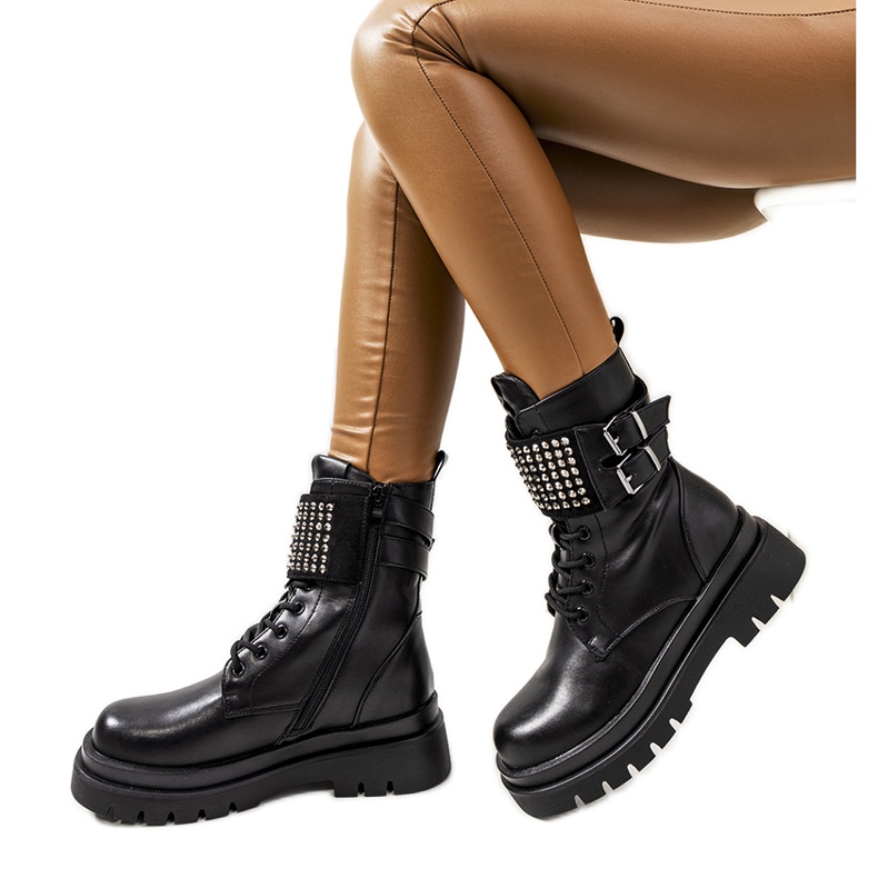 Czarne botki ocieplane Mirama