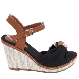 Sandałki na koturnie Leyla Black brązowe