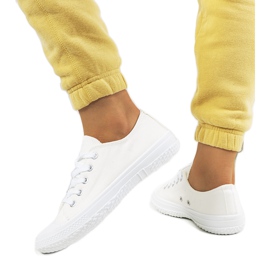 Białe trampki damskie Casas