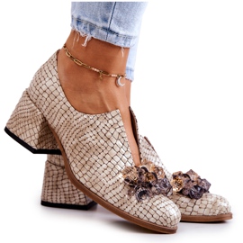 PA2 Eleganckie Skórzane Półbuty Na Obcasie Z Ozdobą Beżowe Delaver beżowy