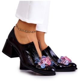 PA2 Skórzane Półbuty Gładkie Z Ozdobą Czarne Delaver