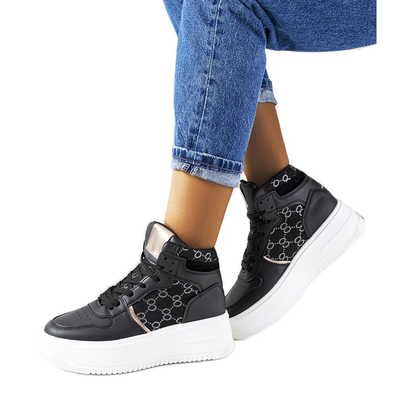 Czarne sneakersy na platformie Dennis