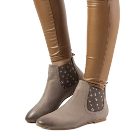 Szare wsuwane botki matowe Lucciano beżowy