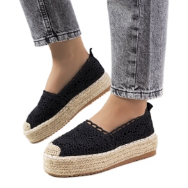 Czarne koronkowe espadryle na platformie Akker