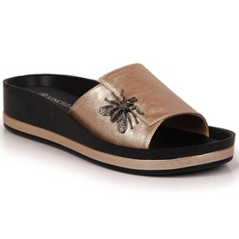 Klapki na koturnie z owadem Vinceza W JAN118B złote złoty