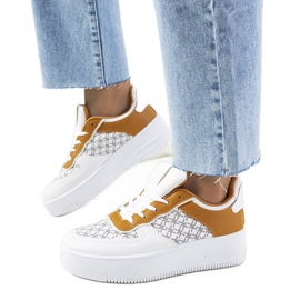 Białe sneakersy damskie Manal żółte