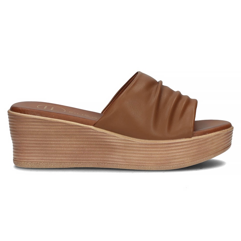 Klapki Filippo DK3608/22 Br brązowe