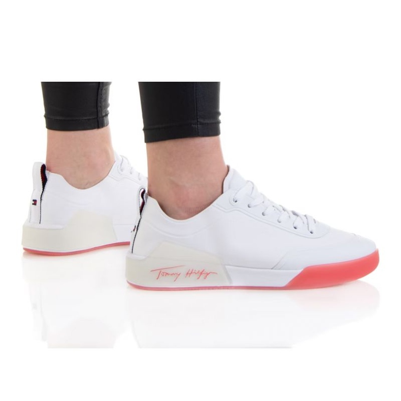 Buty Tommy Hilfiger W FW0FW06325 Xkl białe