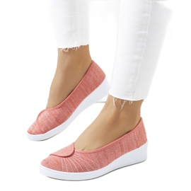 Różowe baleriny na koturnie Drost