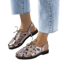 Szare sandałki wiązane Vlis