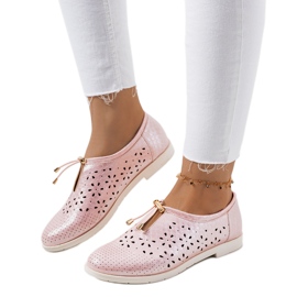 Różowe ażurowe półbuty Holm