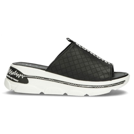 Skórzane klapki Filippo DK3679/22 Bk czarne