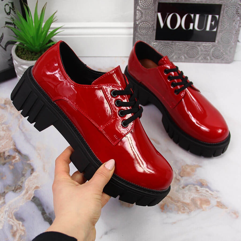 Półbuty damskie glany na platformie czerwone Laura La.Fi