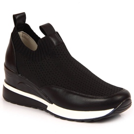 Półbuty damskie na koturnie czarne Potocki