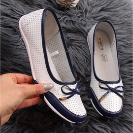 Baleriny damskie skórzane ażurowe białe eVento