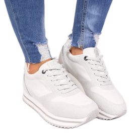 Buty sportowe damskie na platformie białe Big Star II274216