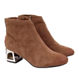 Botki damskie na ozdobnym obcasie brązowe T.Sokolski