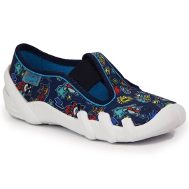 Kapcie chłopięce do przedszkola na gumki granatowe Befado