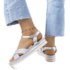 Srebrne sandały damskie Chirnside srebrny