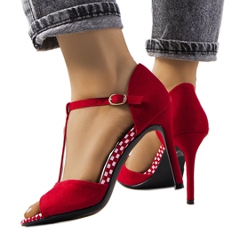 Czerwone sandały na szpilce Munger