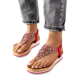 Czerwone sandały na platformie Ahola