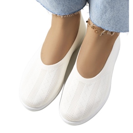 Beżowe tenisówki damskie Virpi beżowy