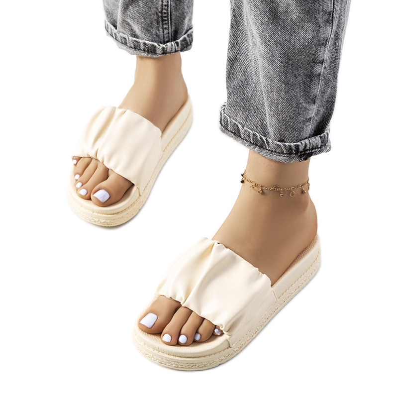 Beżowe klapki na platformie Baldwin beżowy