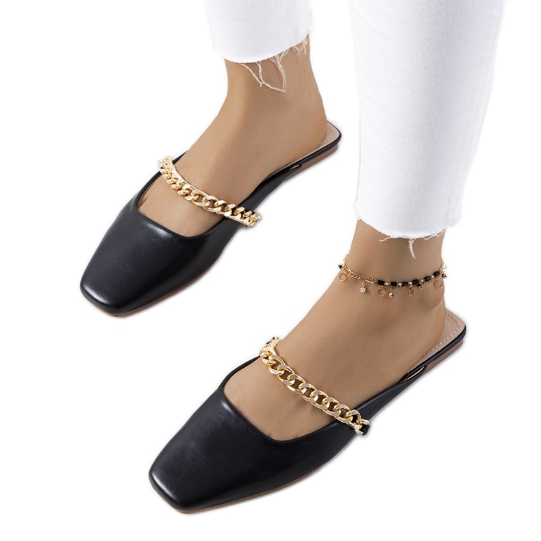 Czarne eleganckie klapki Baras