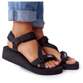 Damskie piankowe sandały na koturnie Big Star FF274A349 czarne