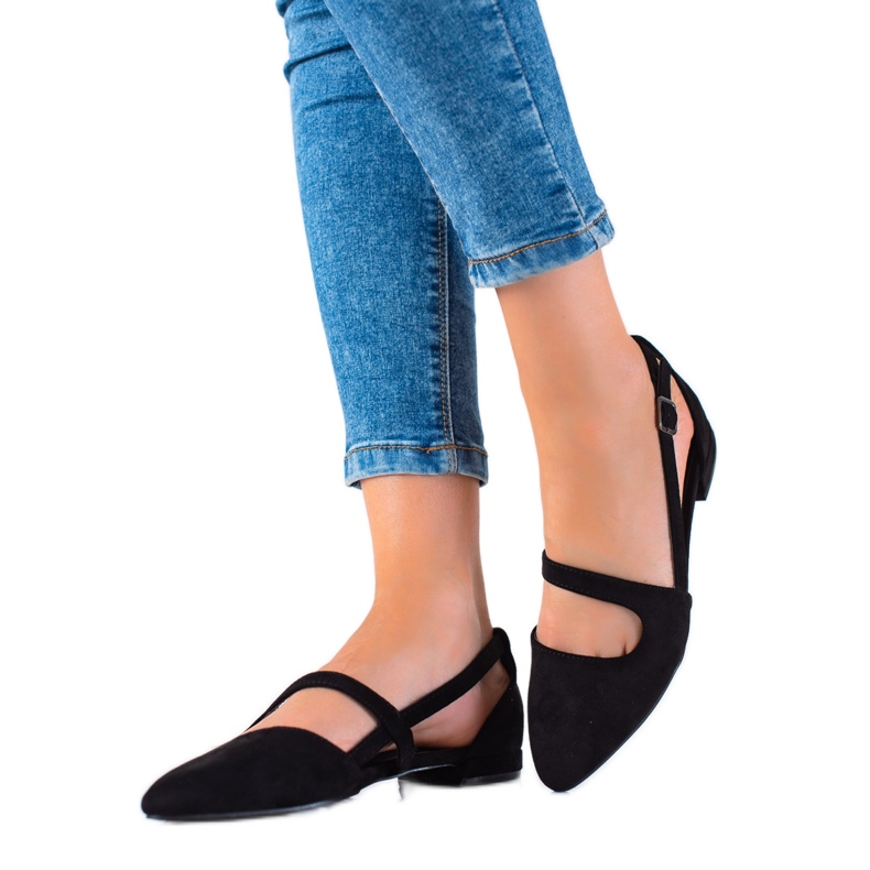 T.Sokolski Czarne Baleriny Z Wycięciem