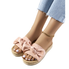 Różowe klapki z kokardką Madelen