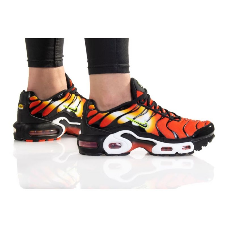 Buty Nike Air Max Plus Gs FSP2 W DR8675-800 pomarańczowe