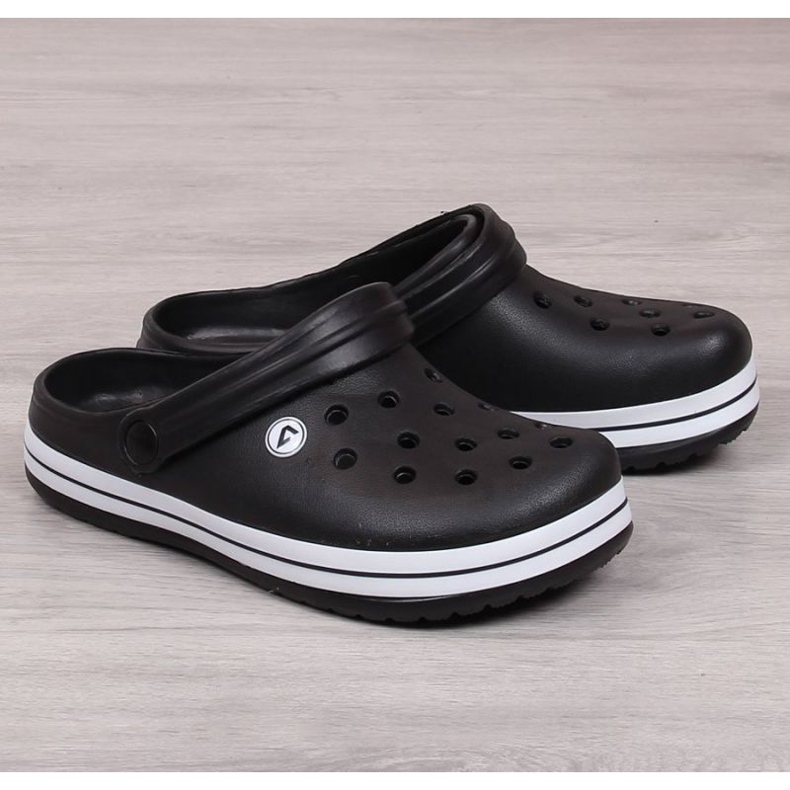 Klapki basenowe American Club Jr AM633A czarne