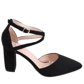 Czółenka na słupku Lizzie Black czarne