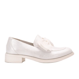 Białe półbuty z kokardką Bizier