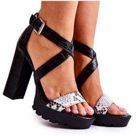 Modne Sandały Na Słupku Z Paskiem Wężowe Czarno-Białe Rammis czarne