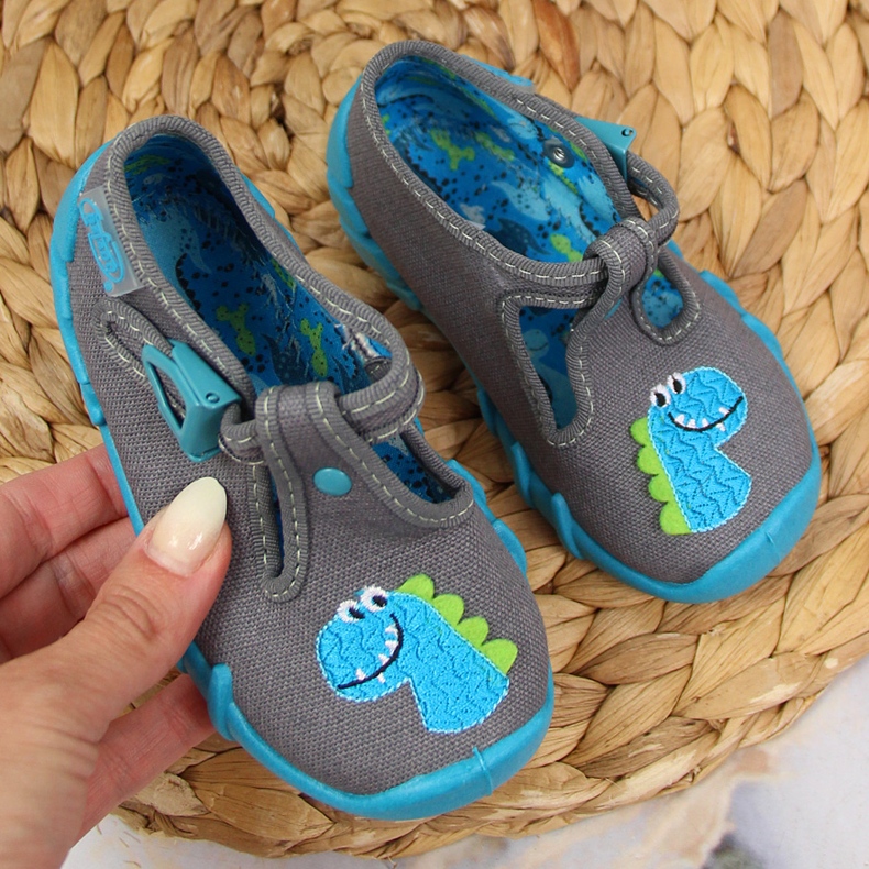 Kapcie chłopięce klamra z dinozaurem szare Befado
