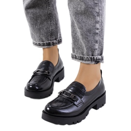 Czarne mokasyny Cornet