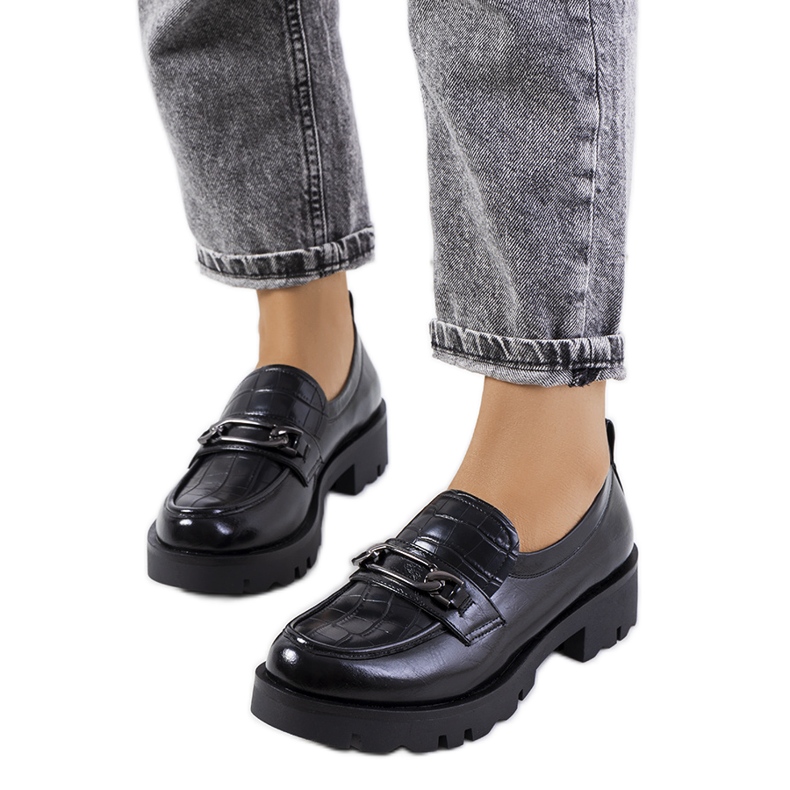 Czarne mokasyny Cornet