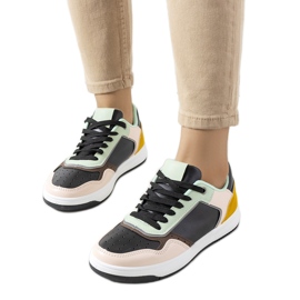 Czarne sneakersy Lindon