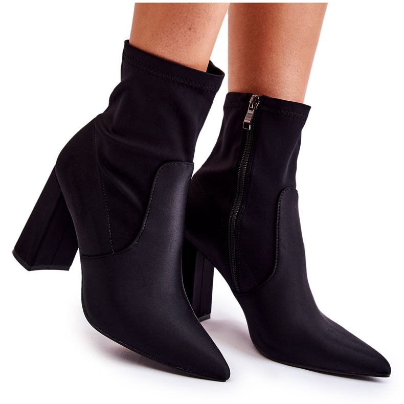 Damskie Botki Materiałowe Na Obcasie Czarne Amile