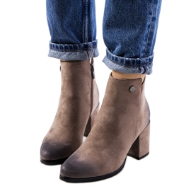 Brązowe botki Goldcrest