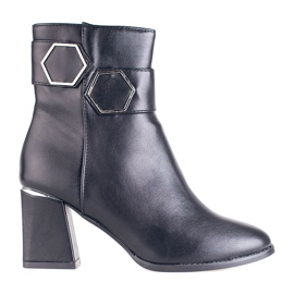T.Sokolski Czarne botki damskie Sokolski na szerokim słupku