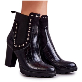 PG1 Botki Na Słupku Z Dżetami Wężowe Czarne Wissey