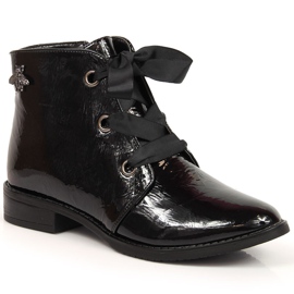 M. DASZYŃSKI Lakierowane botki damskie ocieplane czarne Daszyński SAN5A