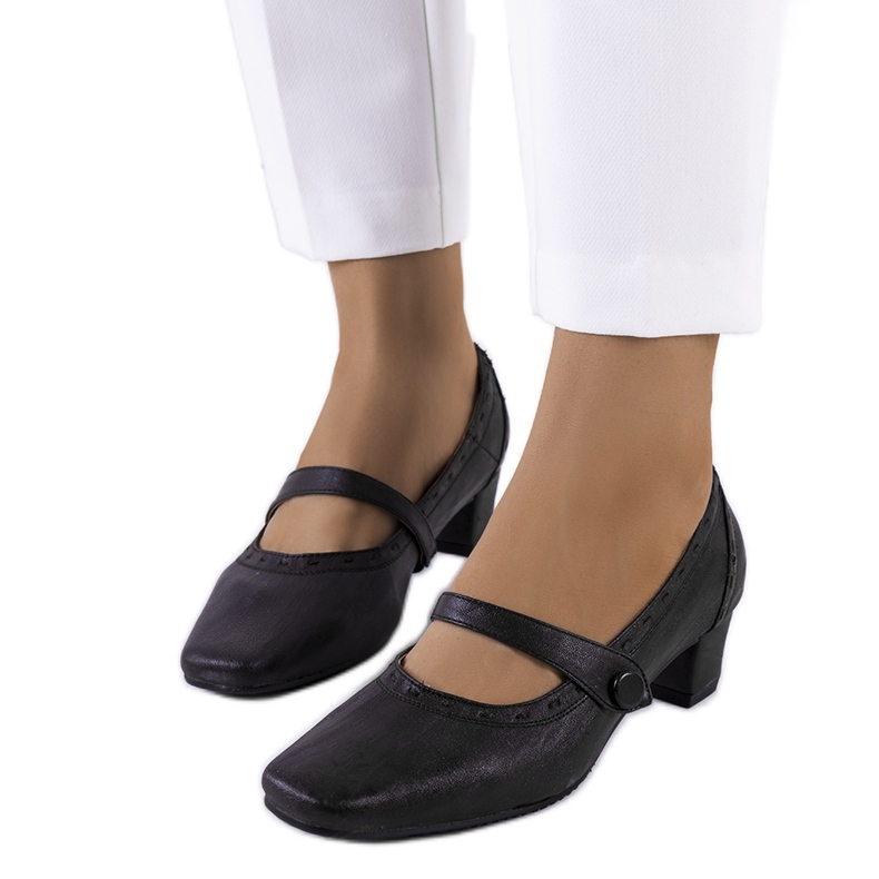 Ciemnobrązowe czółenka z paskiem Cilka